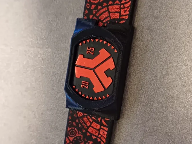 Defqon.1 Chip retainer