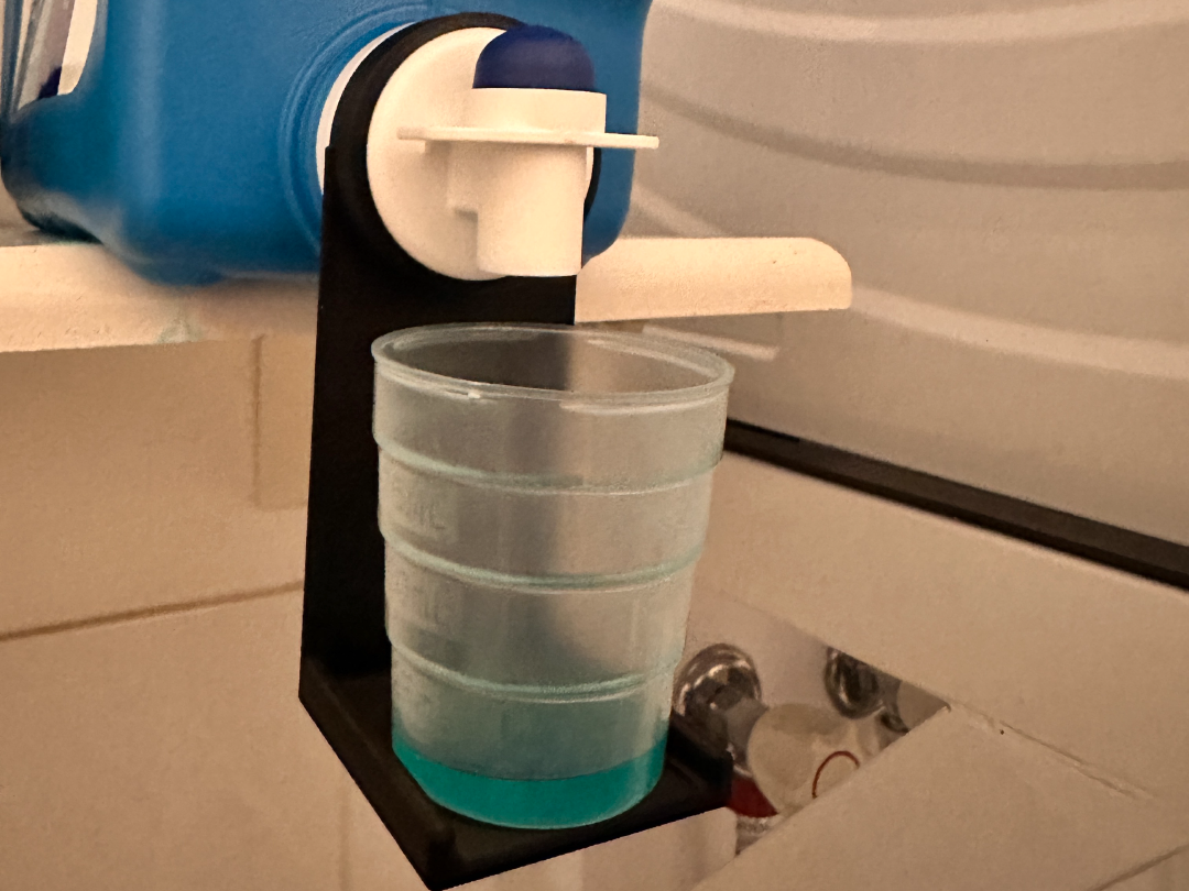 Cold Power 5L Drip Catcher & Measuring Cup Hanger