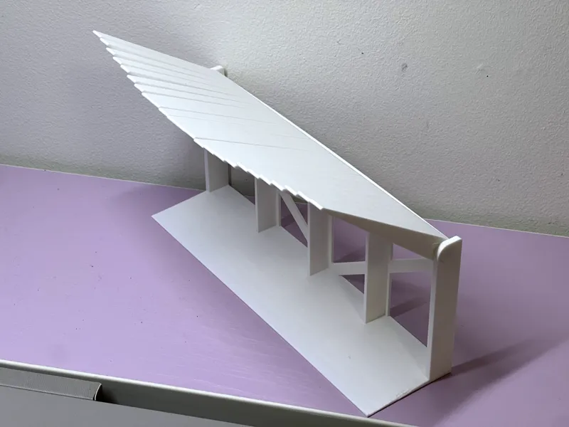 Dynamic Book End