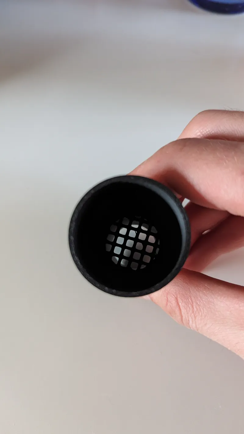 Vacuum Adapter with Grid