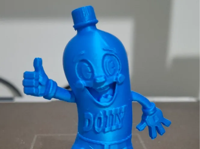 Figurine mascotte bouteille souriante