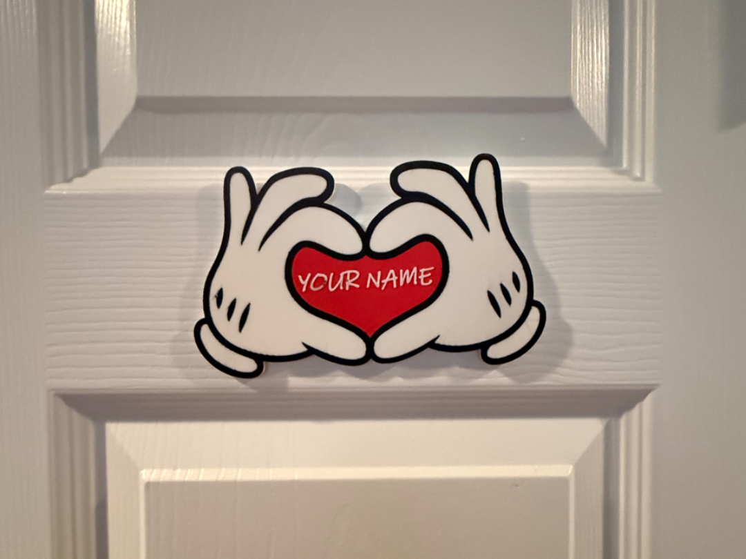 CUSTOM MICKEY HANDS WITH EDITABLE NAME IN THEHEART