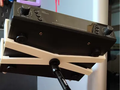 Camera Screw Mount for t.bone Microphone Reciever 