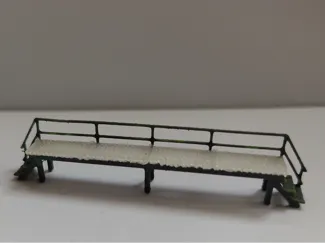 Service platform scale 1:160