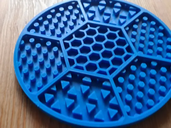 https://makerworld.bblmw.com/makerworld/model/US6fabc4bc4fc82a/design/2024-06-19_4f5178f439061.jpg