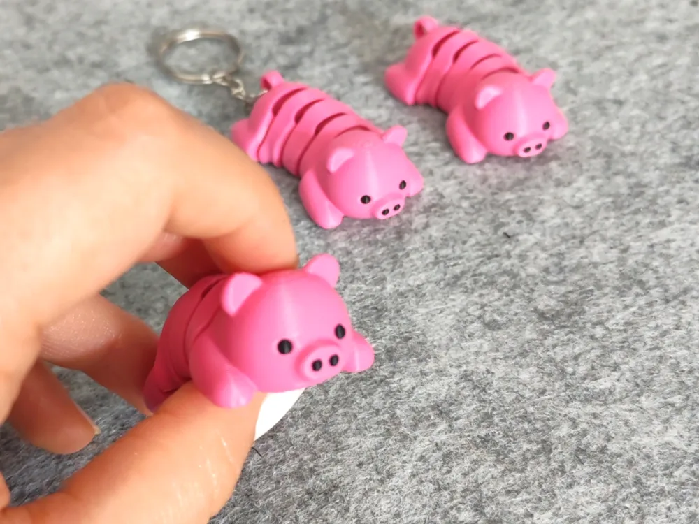 Articulated Flexi Pig - Free 3D Print Model - MakerWorld