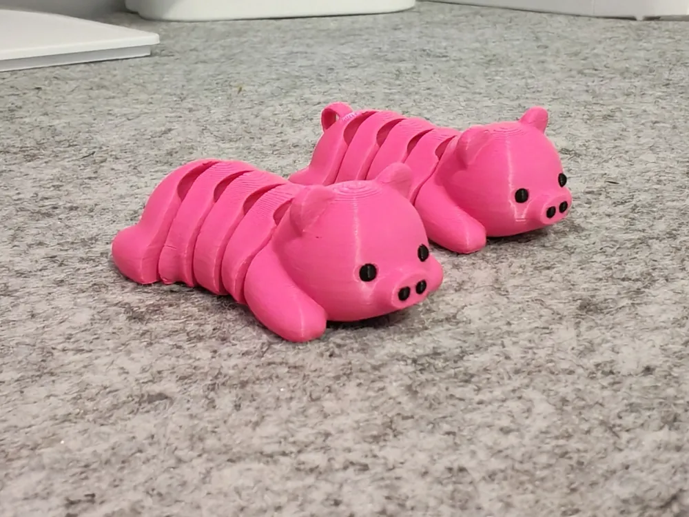 Articulated Flexi Pig - Free 3D Print Model - MakerWorld