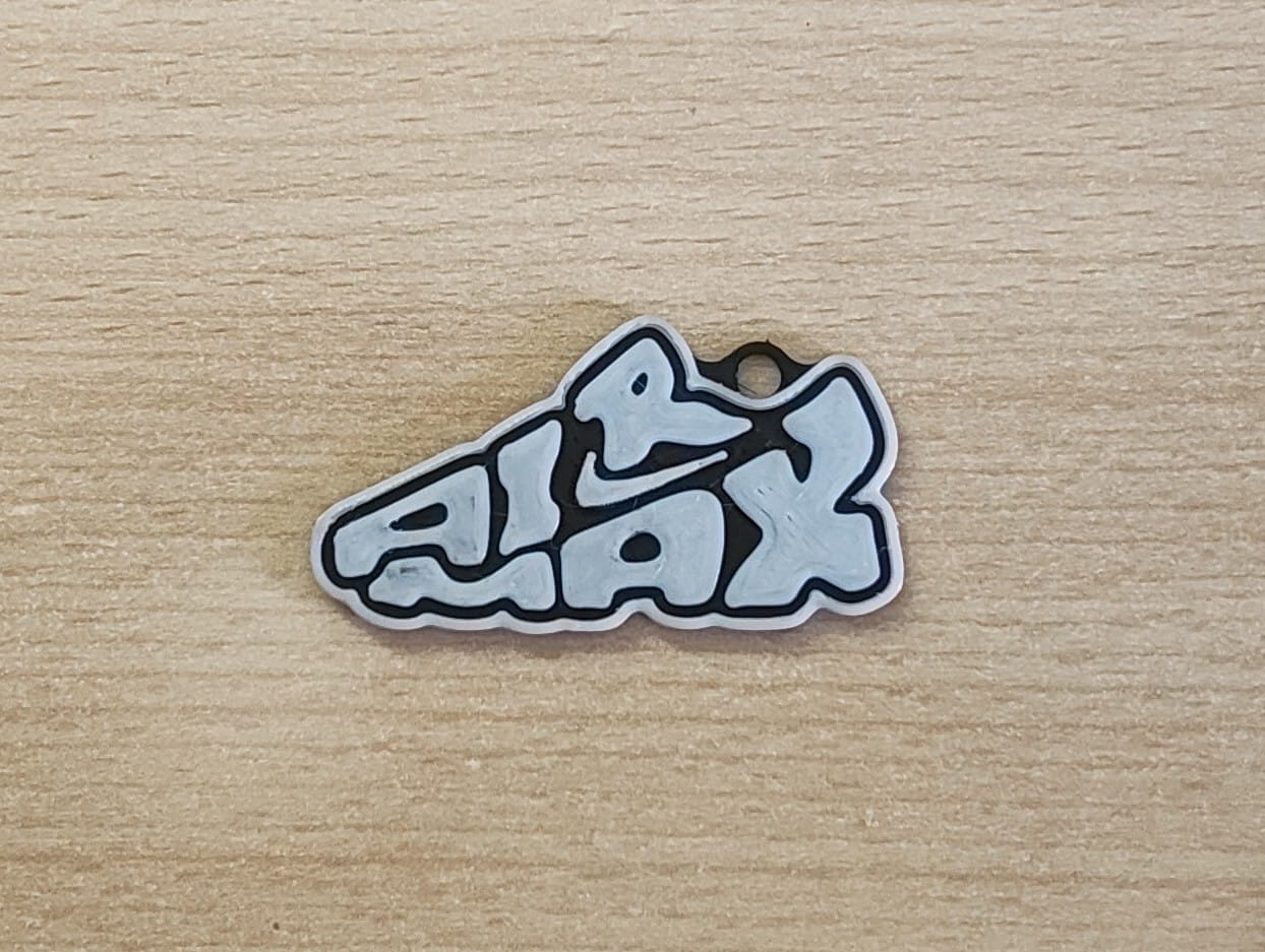 Miniatura 2 do modelo 3D Nike-Inspired Keychains Collection