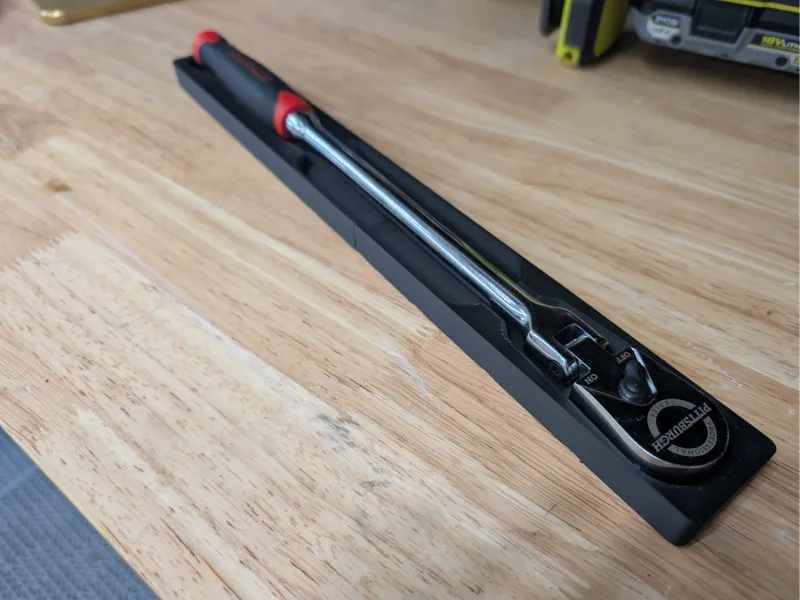 Pittsburgh 3/8" Breaker Bar Holder - Gridfinity