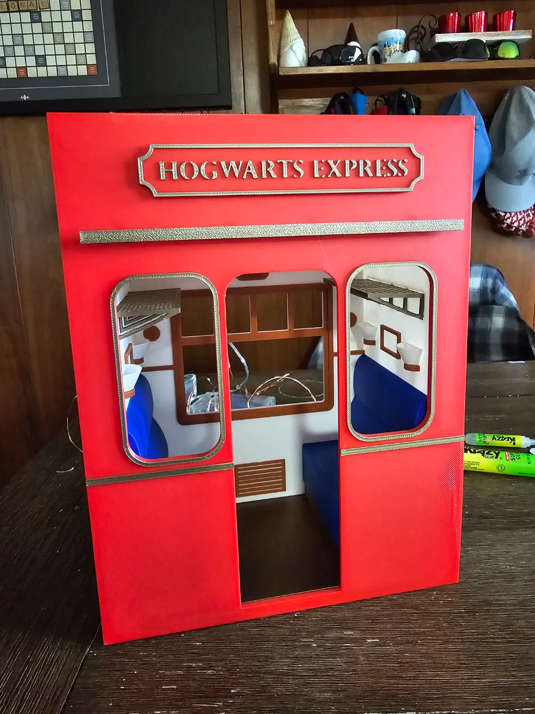 Harry Potter Hogwarts Express Book Nook view 4