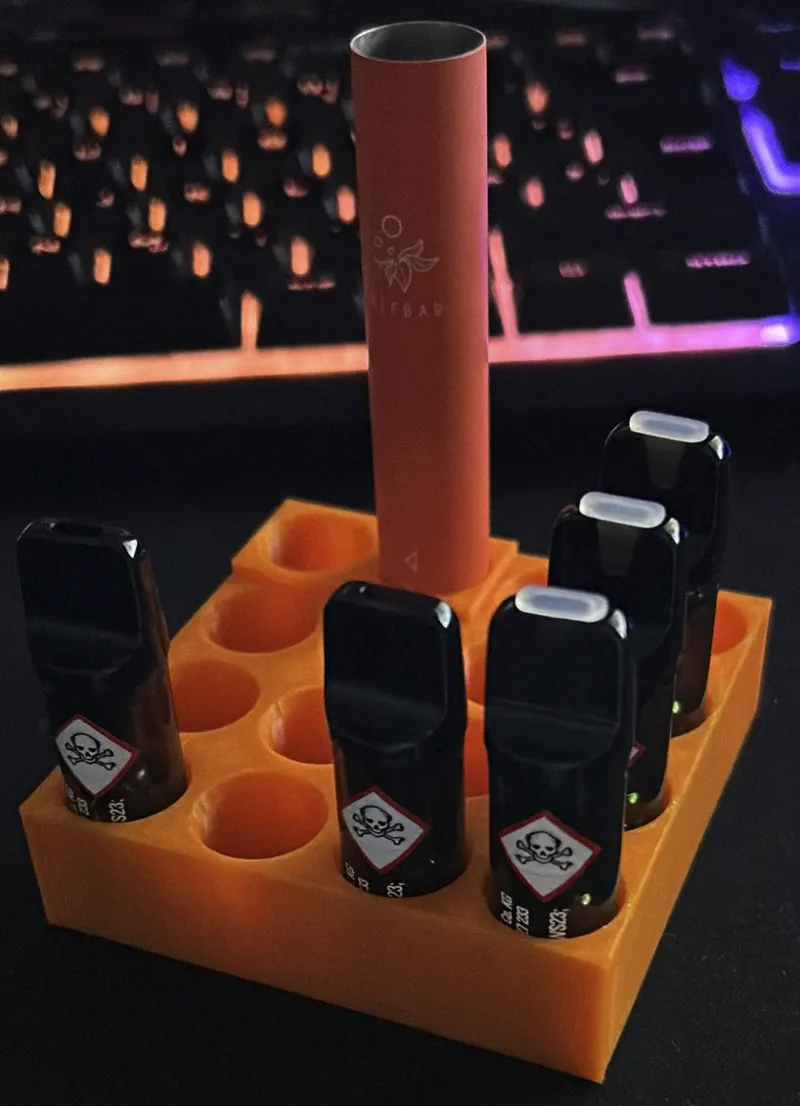 4 x 4 Ständer für Elfbar Elfa Pods