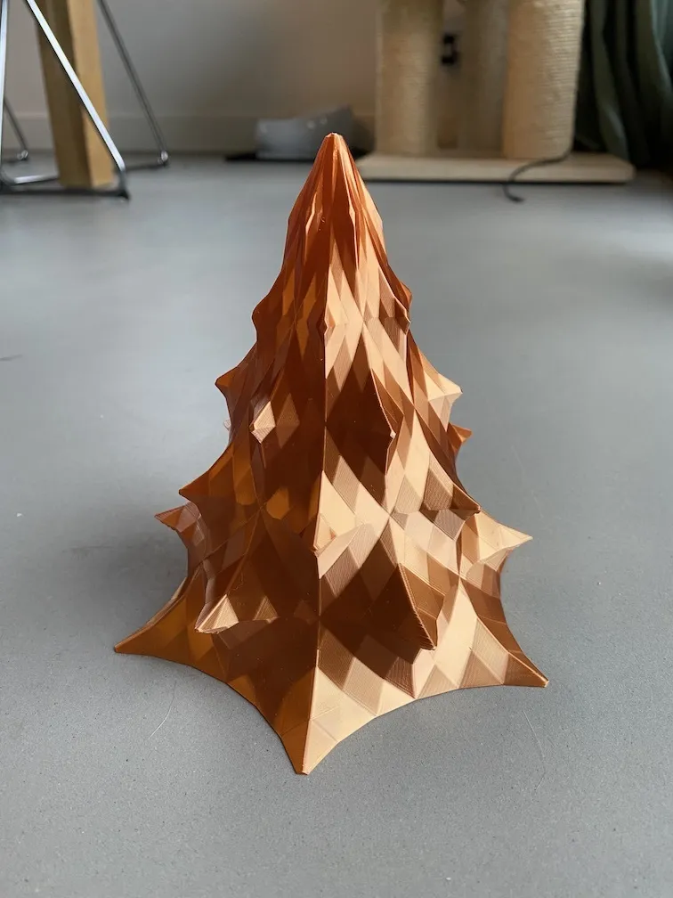 Christmas tree with customizable branches