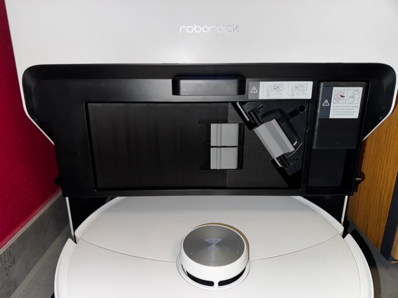 Roborock S8 MaxV Ultra Staubbehälter