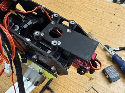 SAB Goblin RAW 700 - receiver mount