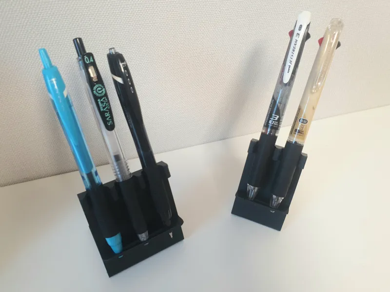 vertical pen holder