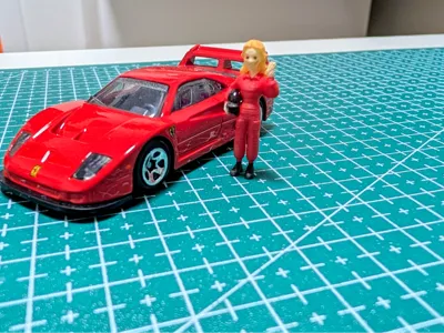 Scalable racing driver