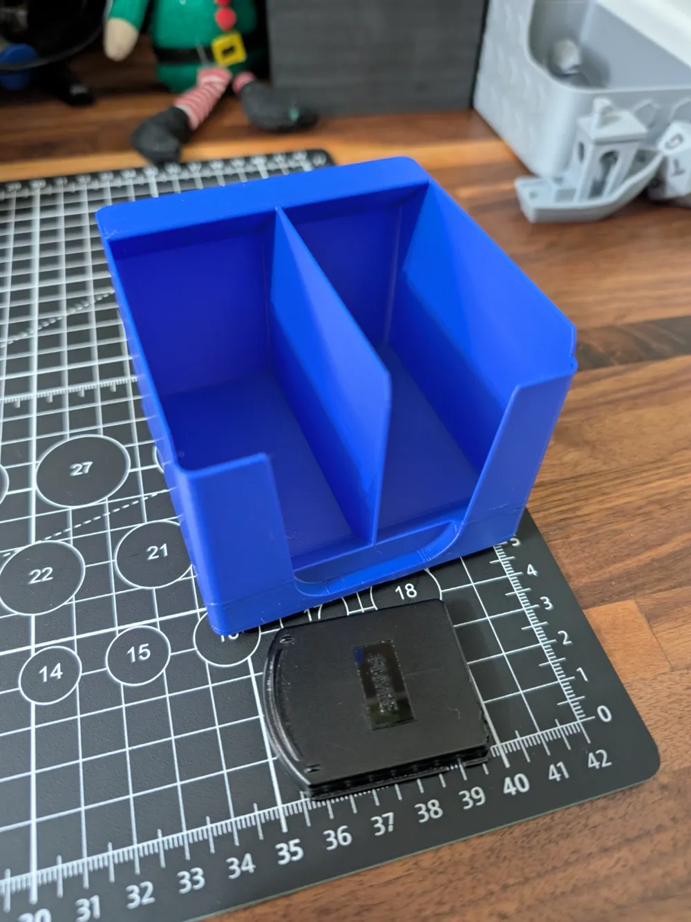 Gridfinity with divider, cutout, label 2x2x10h by AndrewVolk - MakerWorld