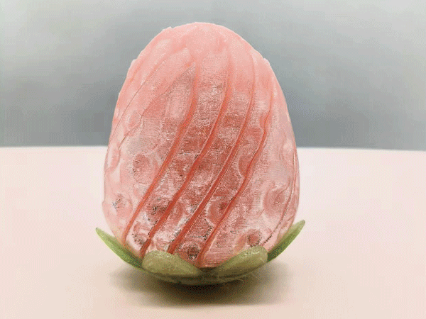变形解压玩具：千机草莓