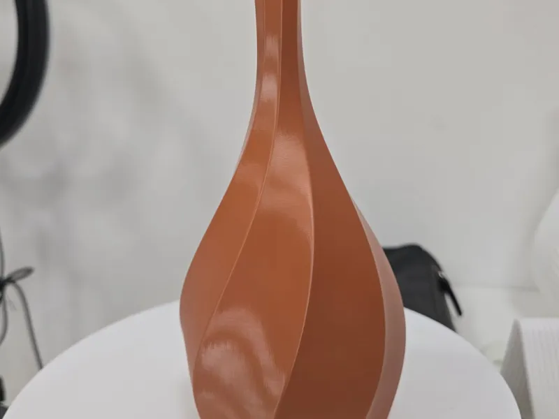 VASO OTTAGONALE MODERNO