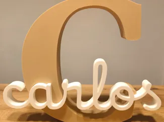 Nombre "Carlos"