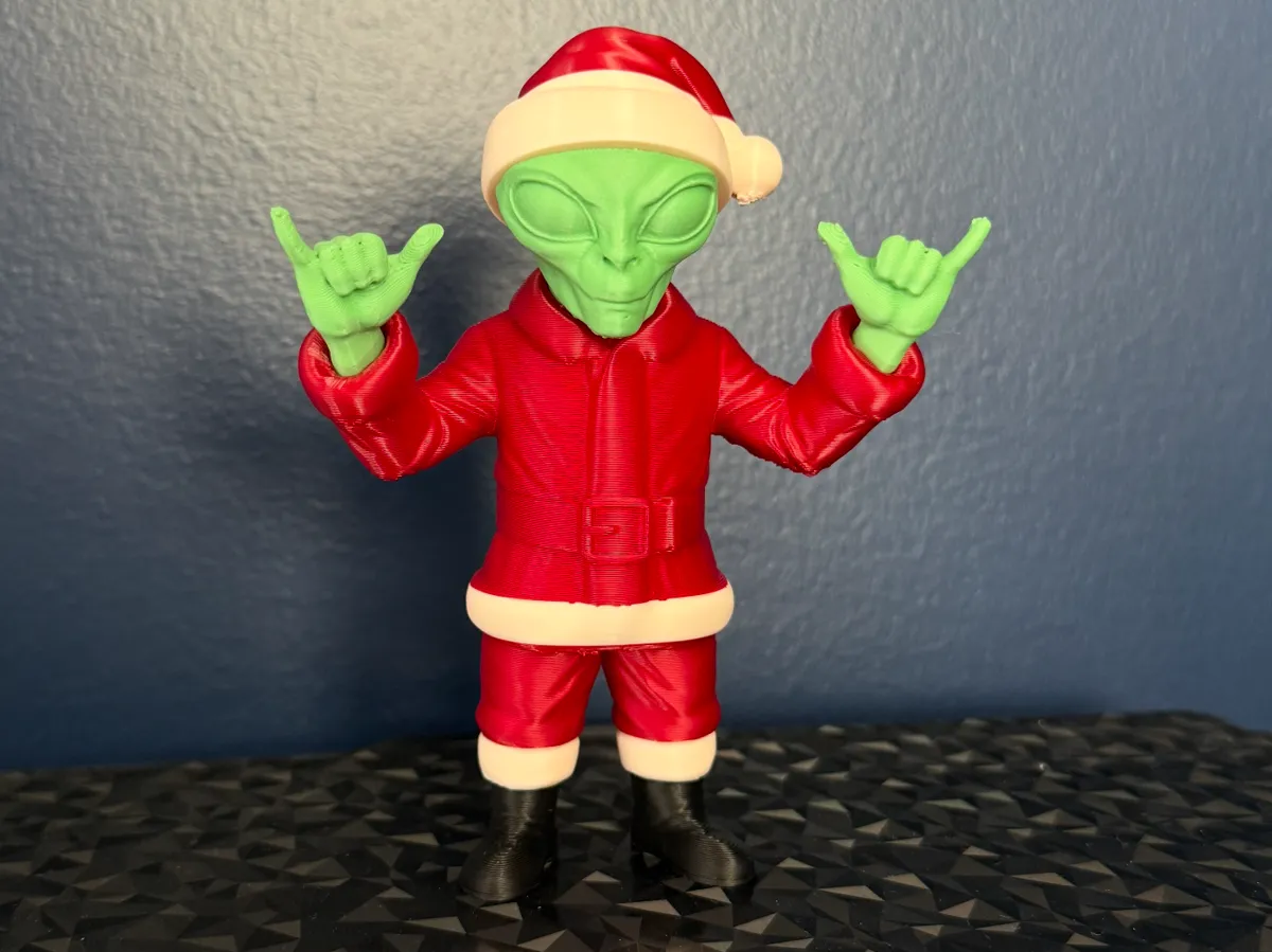 Alien Santa Alien Santa - Free 3D Print Model - MakerWorld