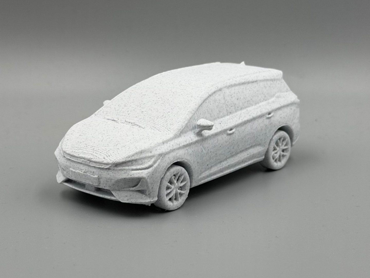 BYD M6 Electric MPV