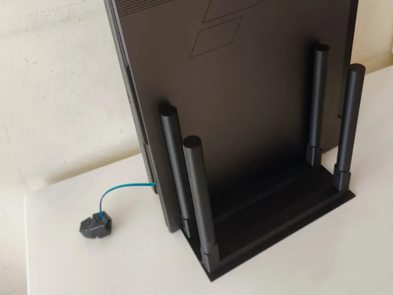 Multi-laptop rack (30mm thickness 3 slot)