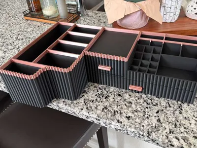 Makeup organizer
