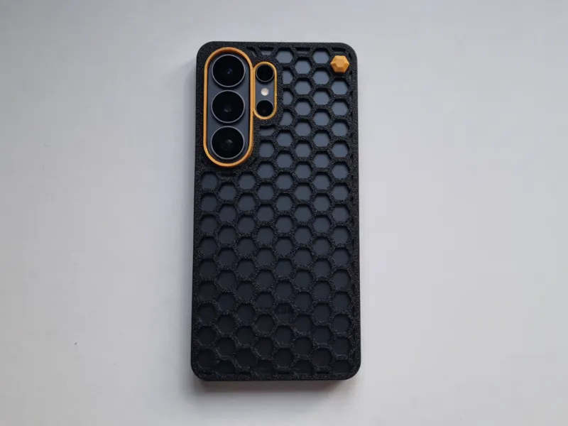 Samsung S26 ULTRA HEX Case with anti wobble pin