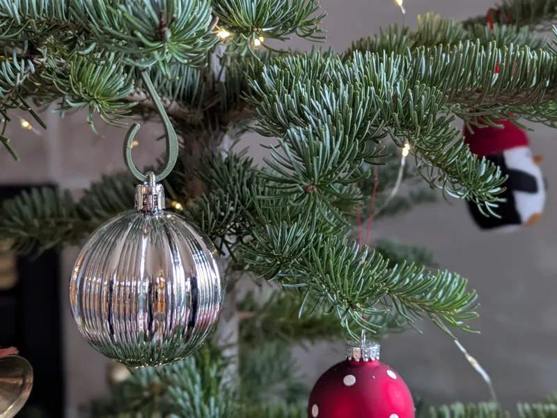 Quick Tree Ornament Hooks