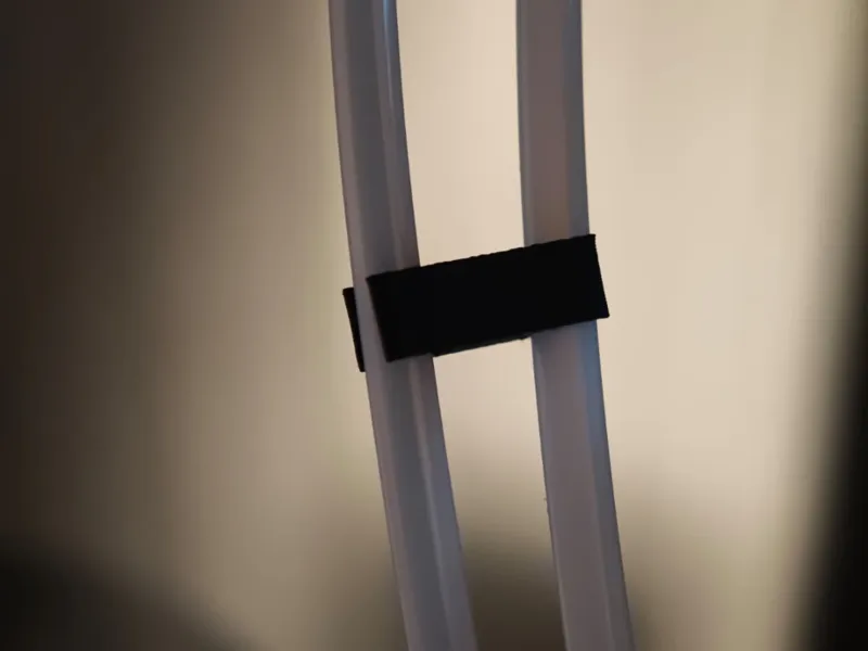 PTFE Schlauchhalter 10–20 mm (2–4 Schläuche)