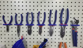 Pliers Holder for Peg Board
