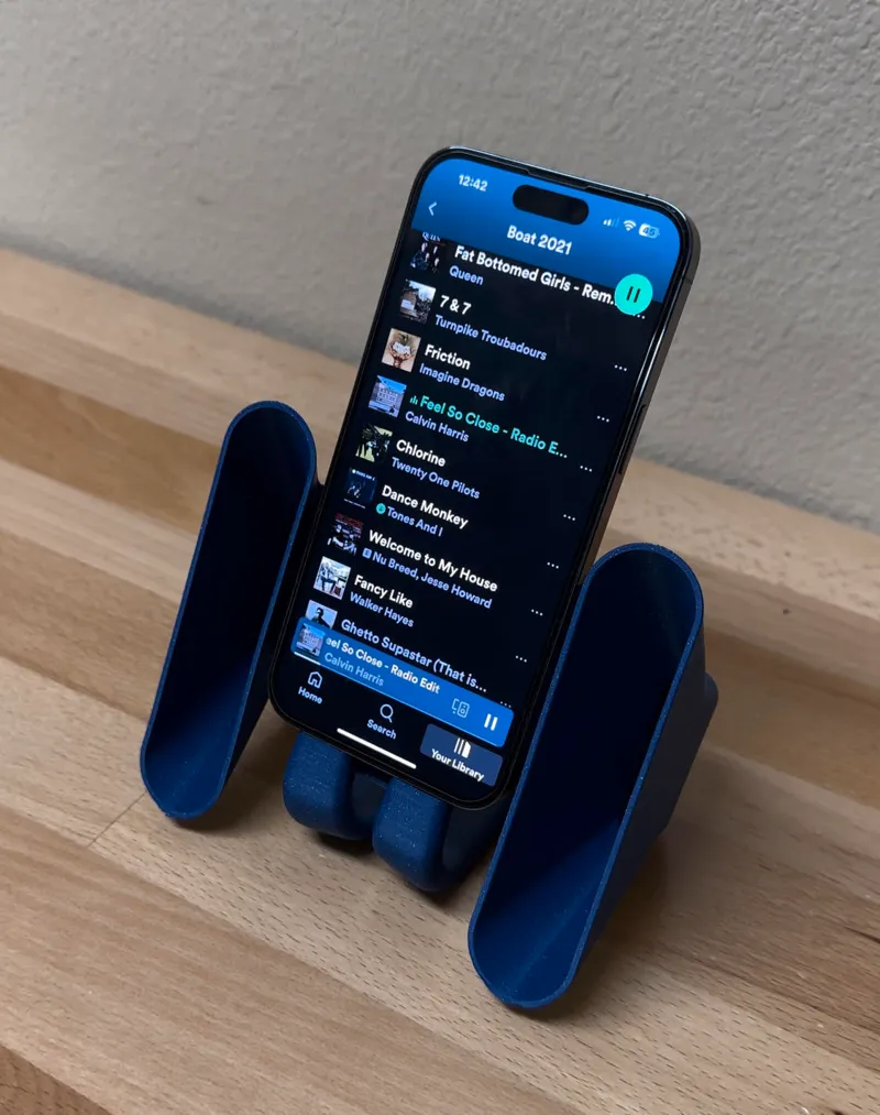 Tasteful Phone Speaker Stand
