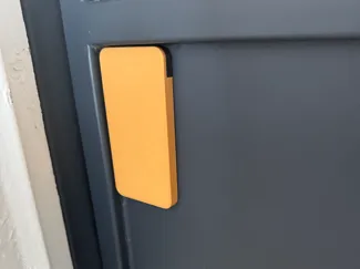 Slim Key Holder with Magnets