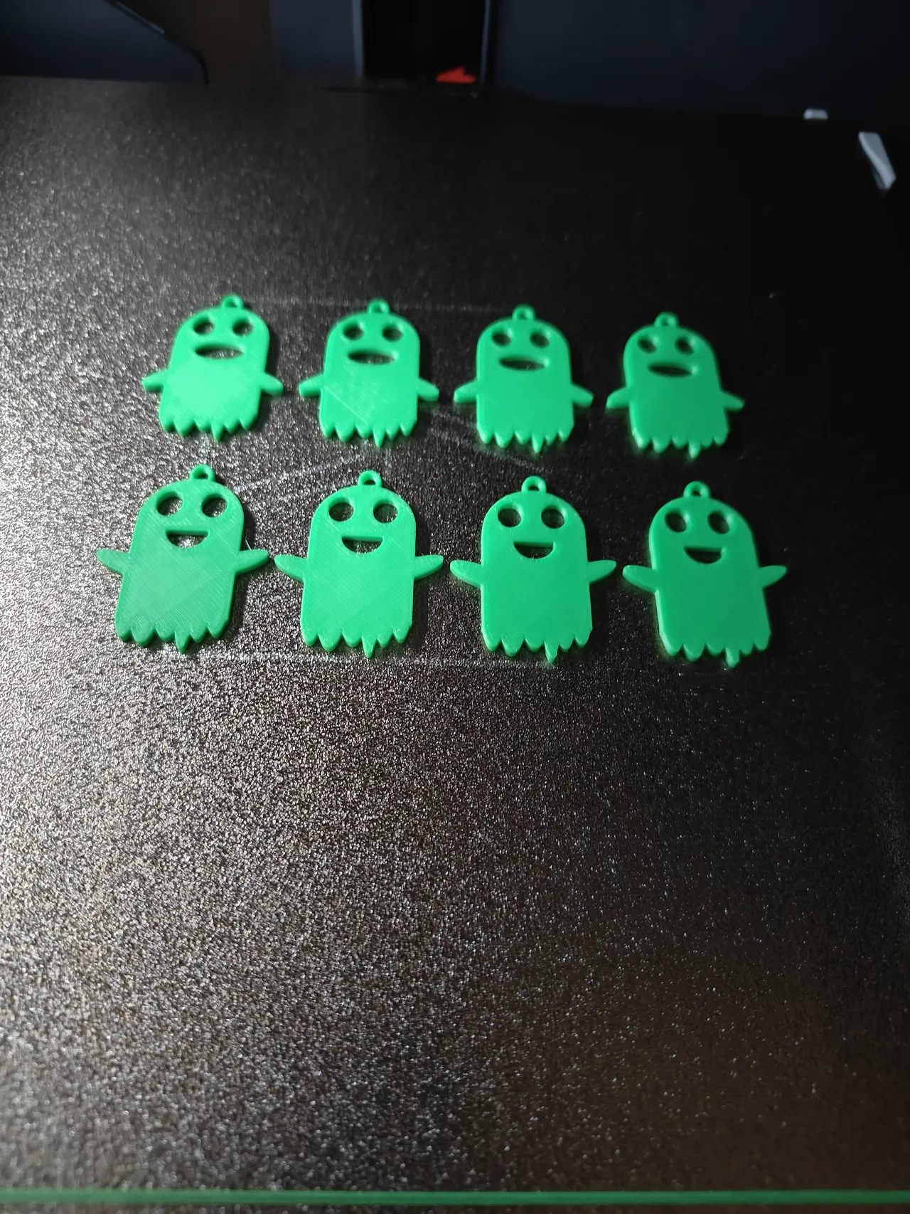 Halloween earring view 3
