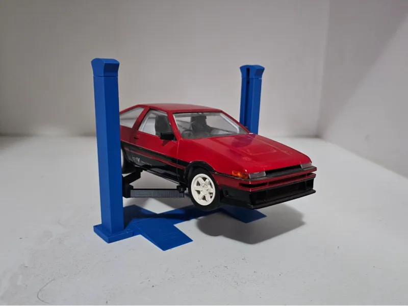 1:24 scale car lift hoist adjustable height!