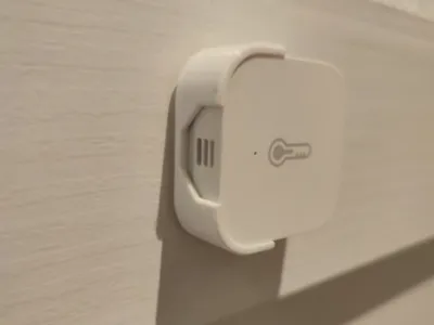 Aqara temperature sensor holder
