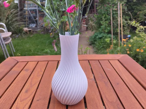 https://makerworld.bblmw.com/makerworld/model/US70317f599a93fa/design/2025-04-18_c6bea4e1560e98.jpg