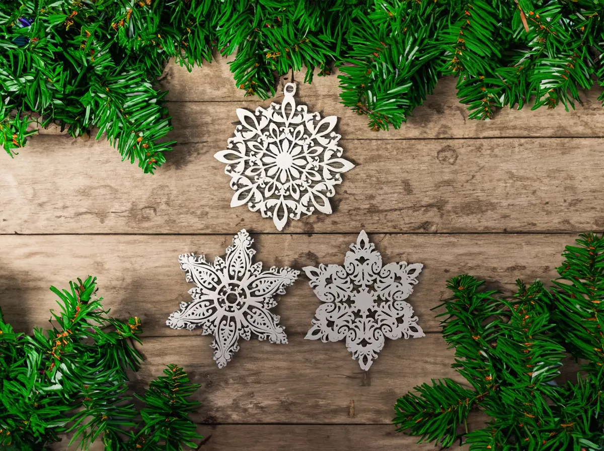 Flocons de neige décoratifs