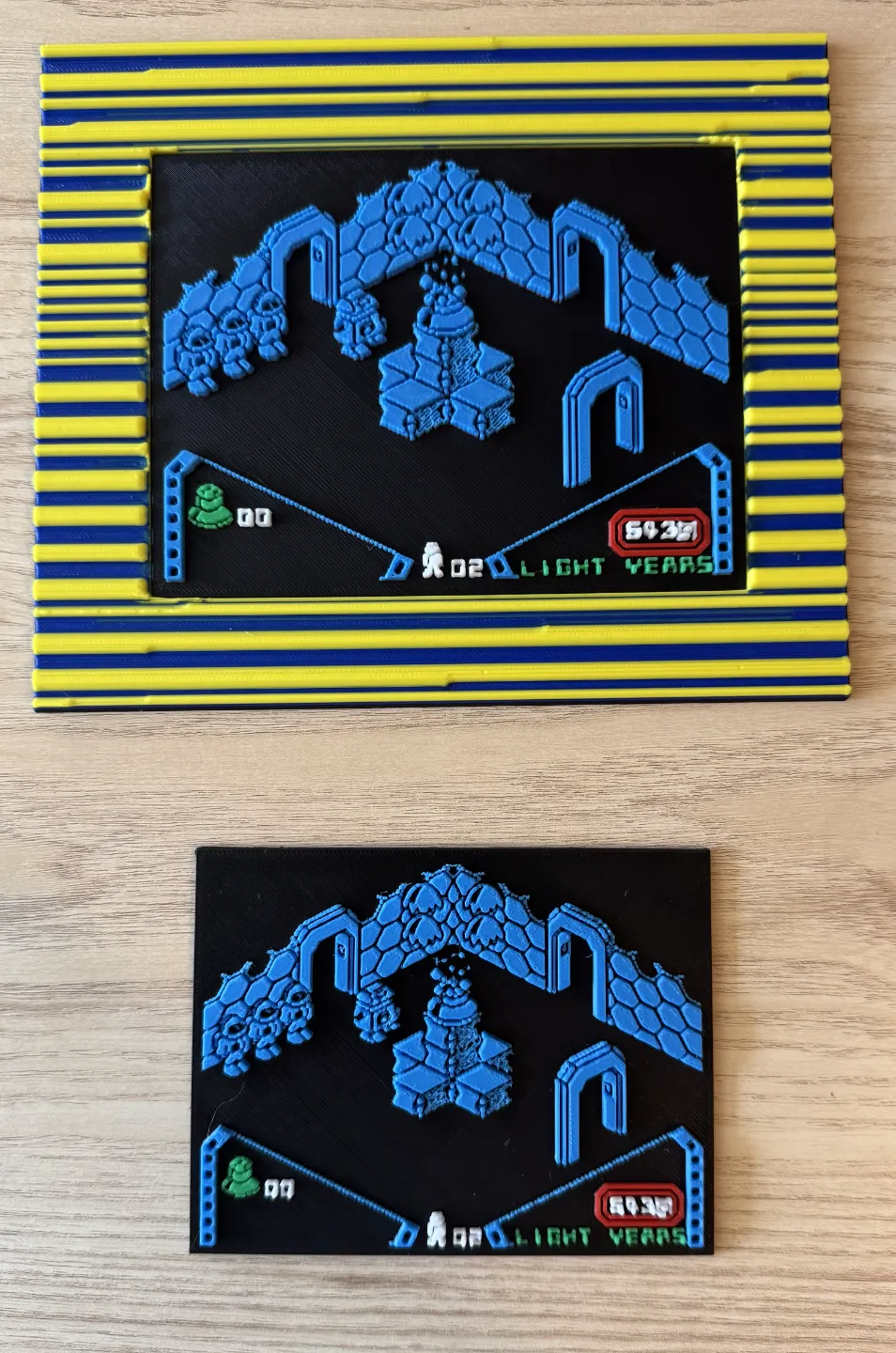 ZX Spectrum Alien 8 Ultimate with border - 2 Sizes - Free 3D Print