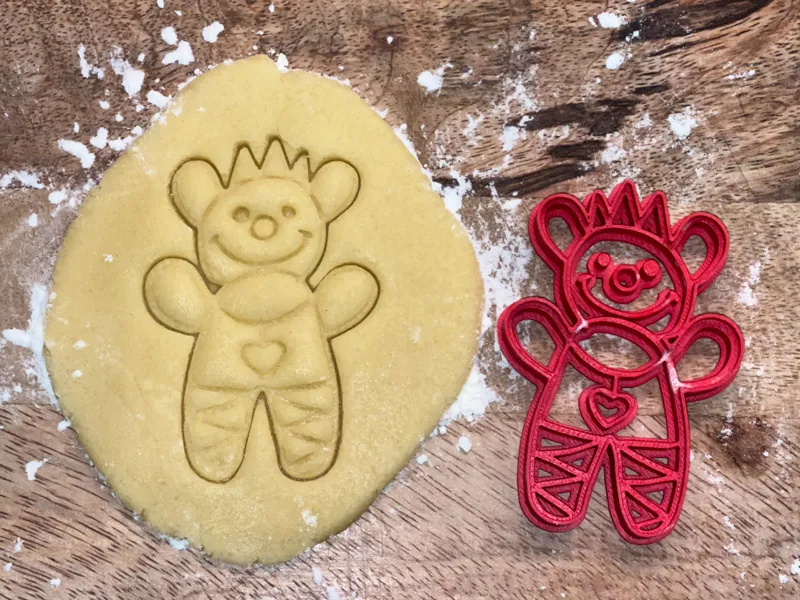 crowned bear cookie cutter