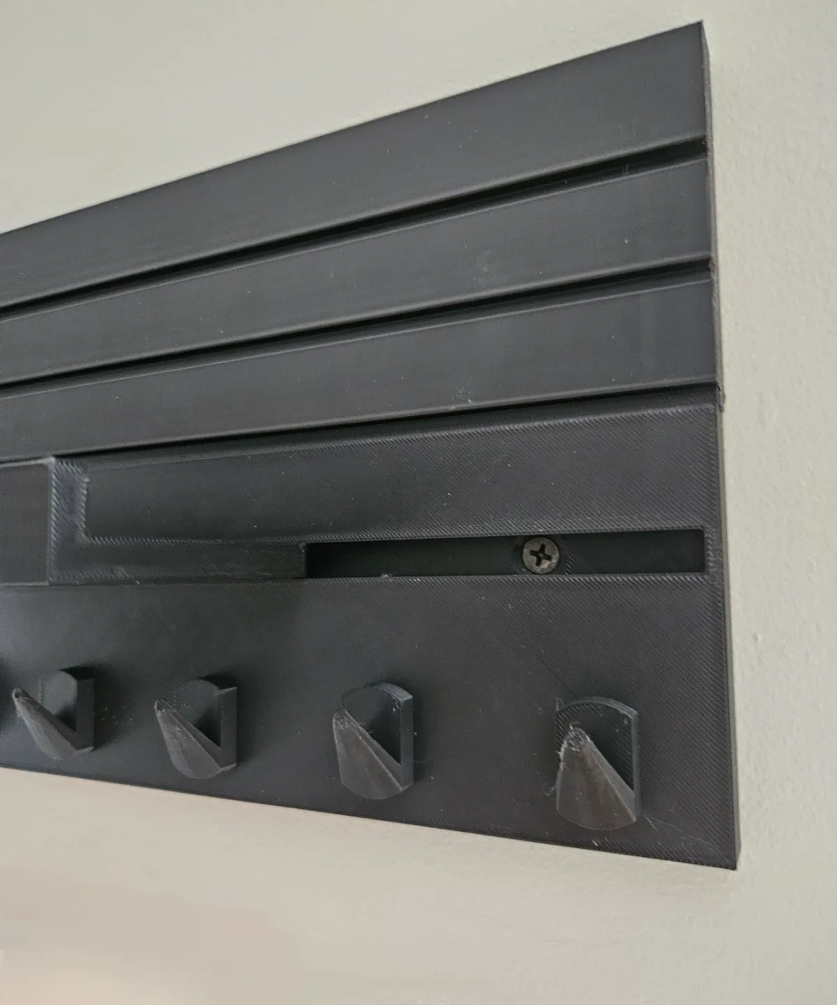 Modern modular wall key holder with Shelf view 4