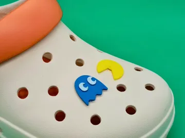 Adorno temático: Pac man croc charm — vista de referencia 5