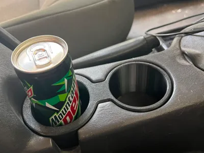 97-01 XJ Cup Holder Bottle Insert adapter