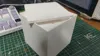 no hinges on the top lid