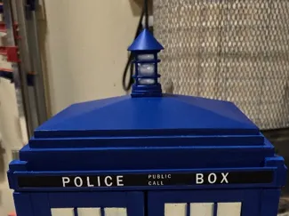 Light for TARDIS jewelry box top