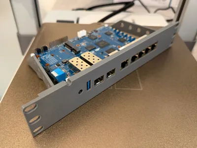 Bananapi R3 router 10 inch rack mount