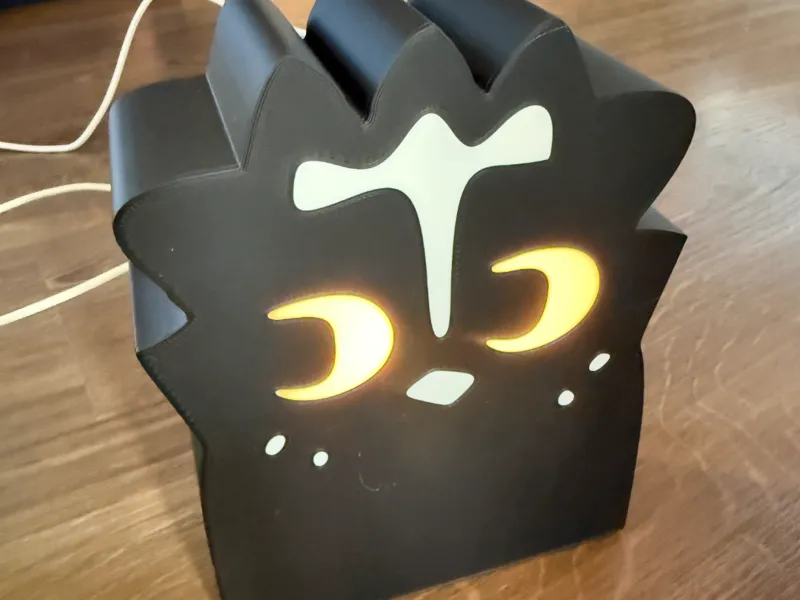 Root Knaves of the Deepwood Meeple Lamp