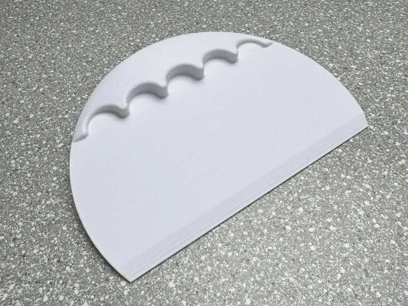 Pizza dough cutter
