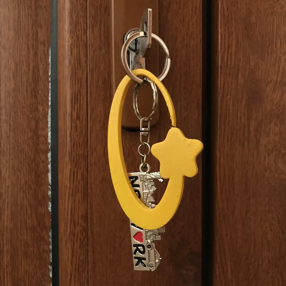 Shooting Star Keychain Free 3D Print Model MakerWorld